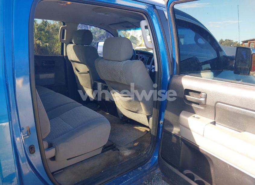 Photo 8 of 2007 Toyota Tundra SR5 5.7L V8 (VIN 5TBEV54167S466491)