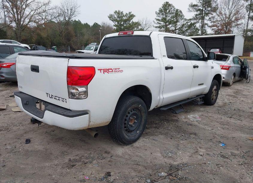 Photo 4 of 2007 Toyota Tundra SR5 5.7L V8 (VIN 5TBEV54177S467245)