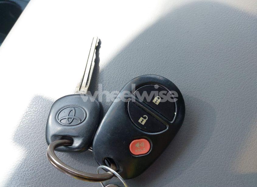 Photo 11 of 2007 Toyota Tundra SR5 5.7L V8 (VIN 5TBEV54197S457462)