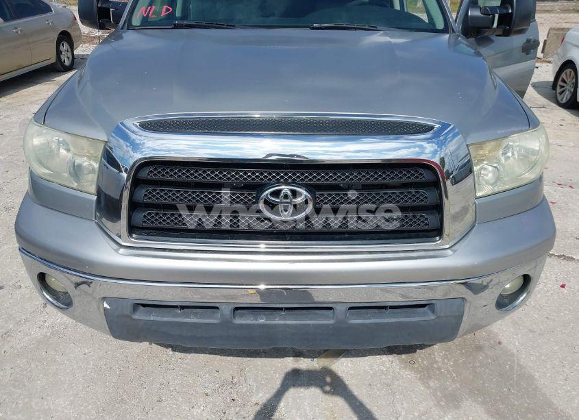 Photo 6 of 2007 Toyota Tundra SR5 5.7L V8 (VIN 5TBEV54197S457462)