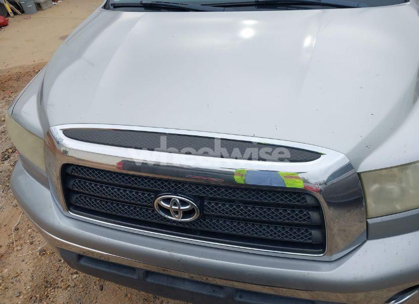 Photo 13 of 2007 Toyota Tundra SR5 5.7L V8 (VIN 5TBEV54197S458921)