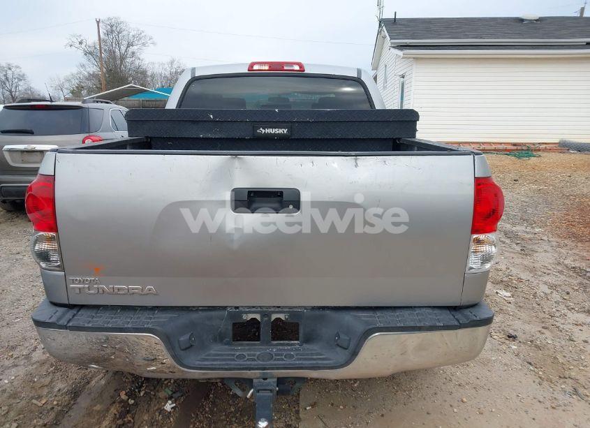 Photo 17 of 2007 Toyota Tundra SR5 5.7L V8 (VIN 5TBEV54197S458921)