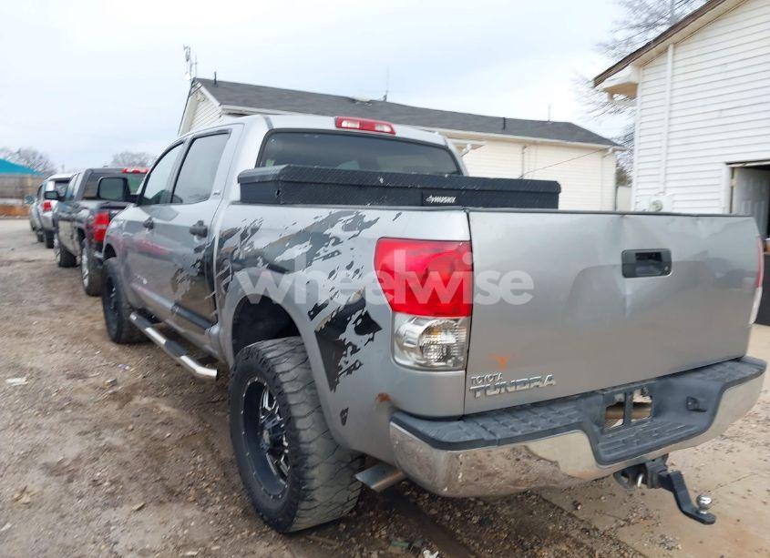 Photo 3 of 2007 Toyota Tundra SR5 5.7L V8 (VIN 5TBEV54197S458921)