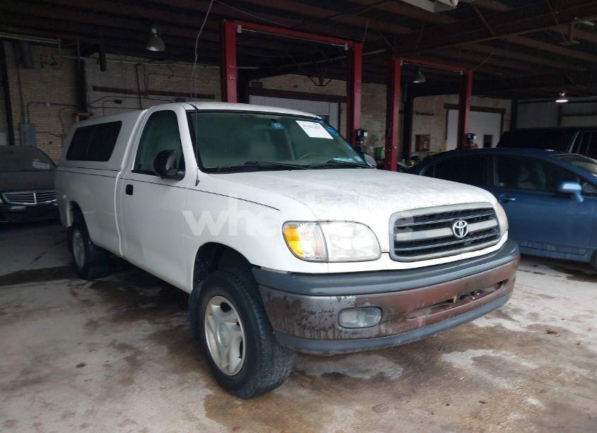 2001 Toyota Tundra (VIN 5TBJN32111S144094) main photo