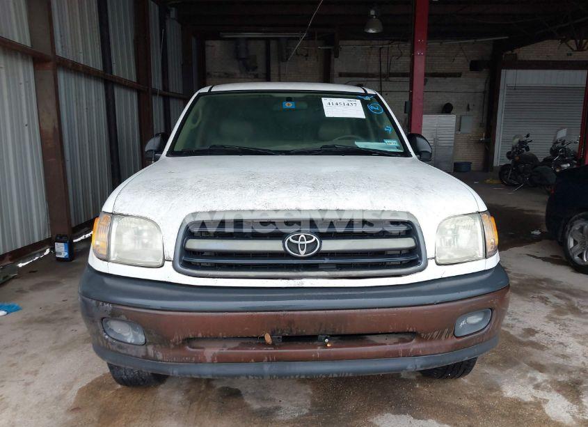 Photo 6 of 2001 Toyota Tundra (VIN 5TBJN32111S144094)
