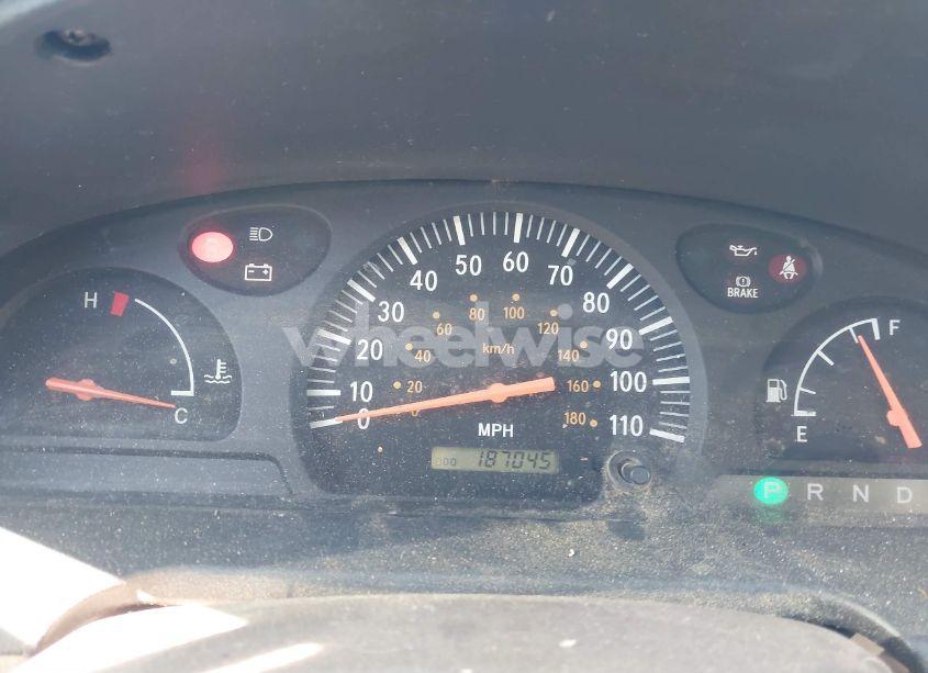 Photo 7 of 2001 Toyota Tundra (VIN 5TBJN32111S144094)