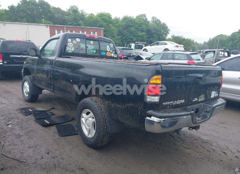 Photo 3 of 2002 Toyota Tundra (VIN 5TBJN32112S244066)