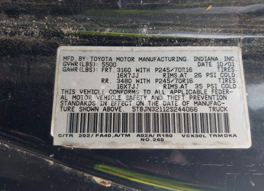 Photo 9 of 2002 Toyota Tundra (VIN 5TBJN32112S244066)