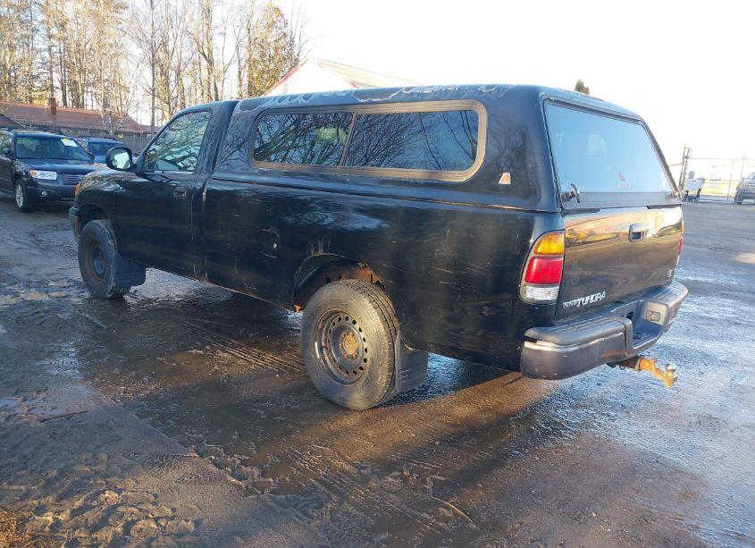 Photo 3 of 2002 Toyota Tundra (VIN 5TBJN32112S246643)