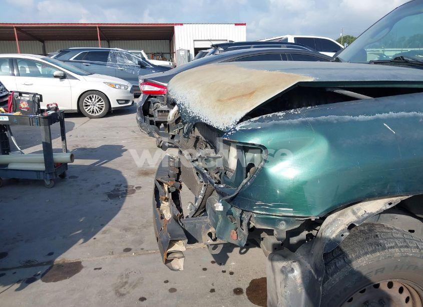 Photo 13 of 2004 Toyota Tundra (VIN 5TBJN32114S439216)