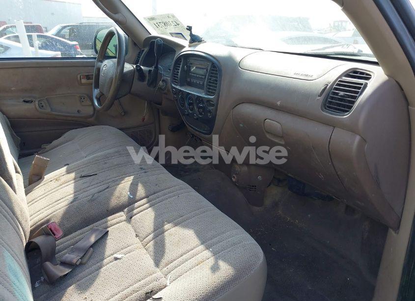 Photo 5 of 2004 Toyota Tundra (VIN 5TBJN32114S439216)