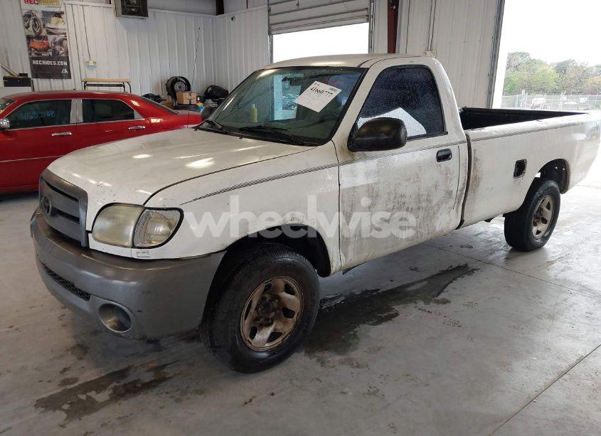 Photo 2 of 2004 Toyota Tundra (VIN 5TBJN32114S449440)