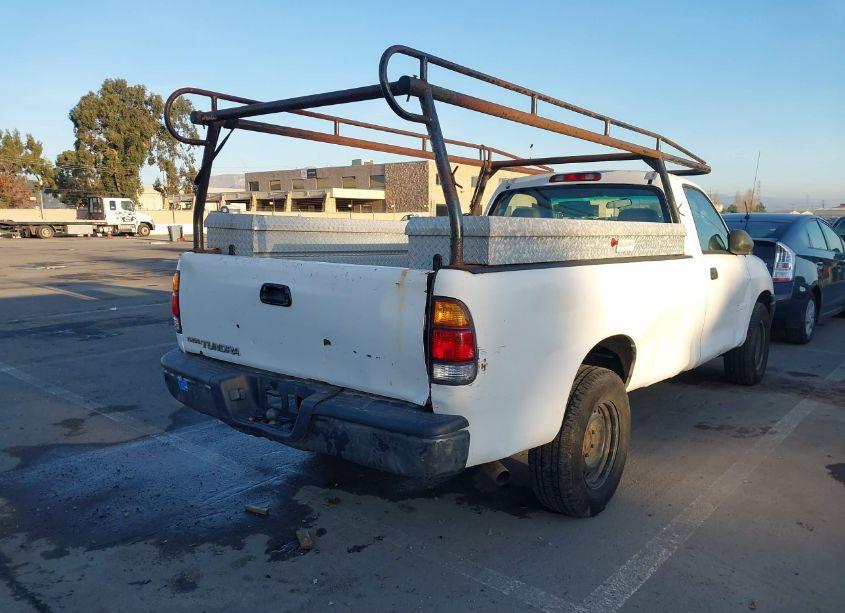 Photo 4 of 2000 Toyota Tundra (VIN 5TBJN3212YS061073)