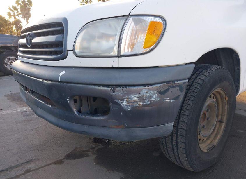 Photo 6 of 2000 Toyota Tundra (VIN 5TBJN3212YS061073)