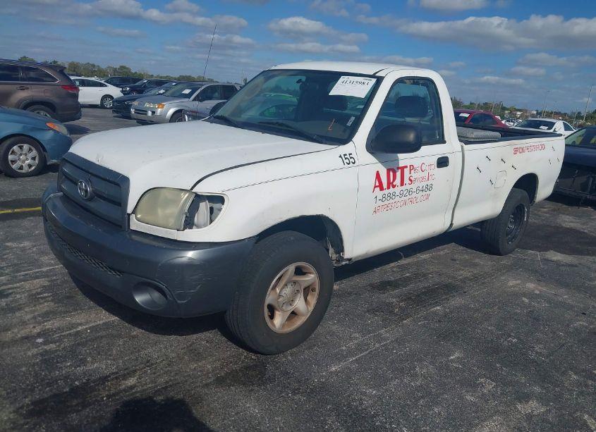 Photo 2 of 2003 Toyota Tundra (VIN 5TBJN32133S419256)
