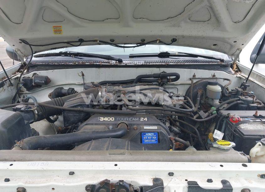 Photo 10 of 2001 Toyota Tundra (VIN 5TBJN32141S156613)
