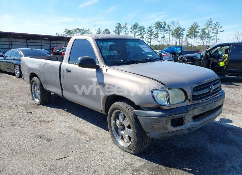 2002 Toyota Tundra (VIN 5TBJN32142S230470) main photo
