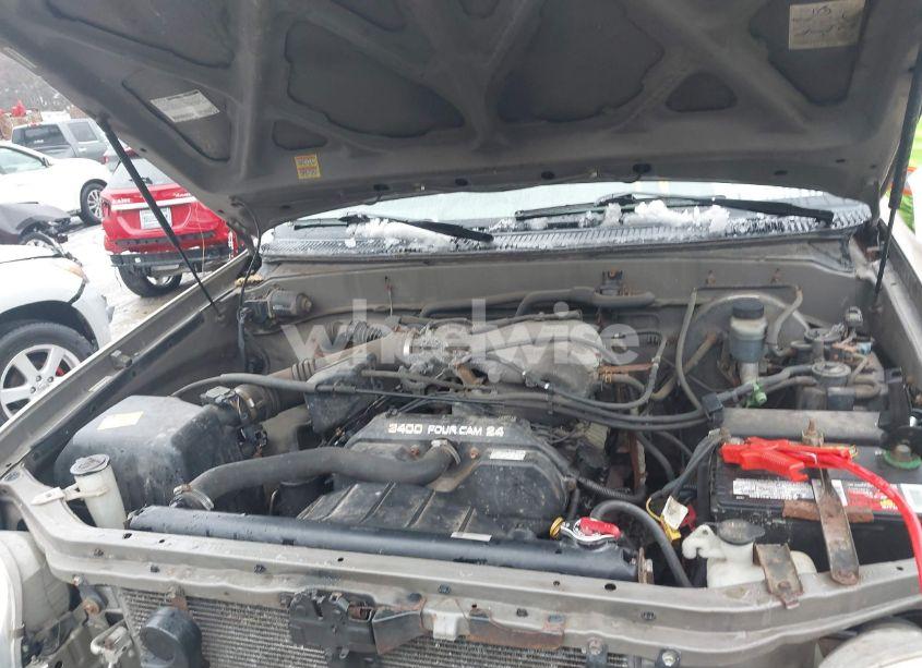 Photo 10 of 2002 Toyota Tundra (VIN 5TBJN32142S283685)