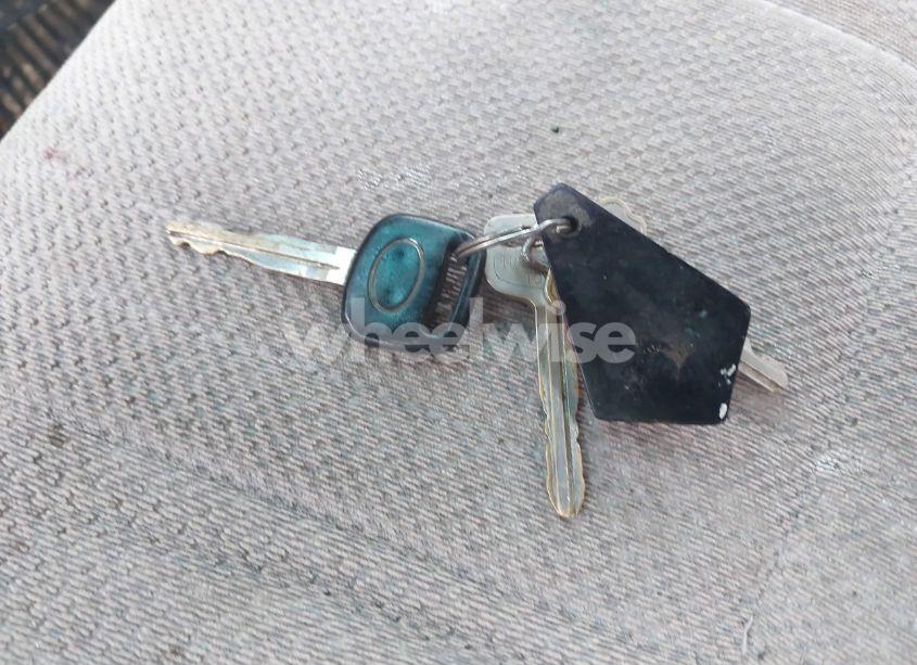 Photo 11 of 2002 Toyota Tundra (VIN 5TBJN32142S283685)