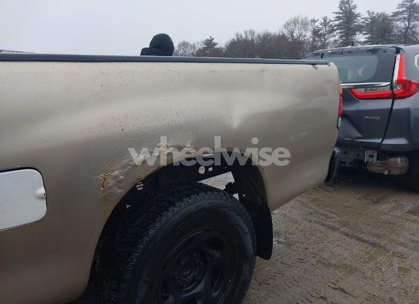 Photo 6 of 2002 Toyota Tundra (VIN 5TBJN32142S283685)