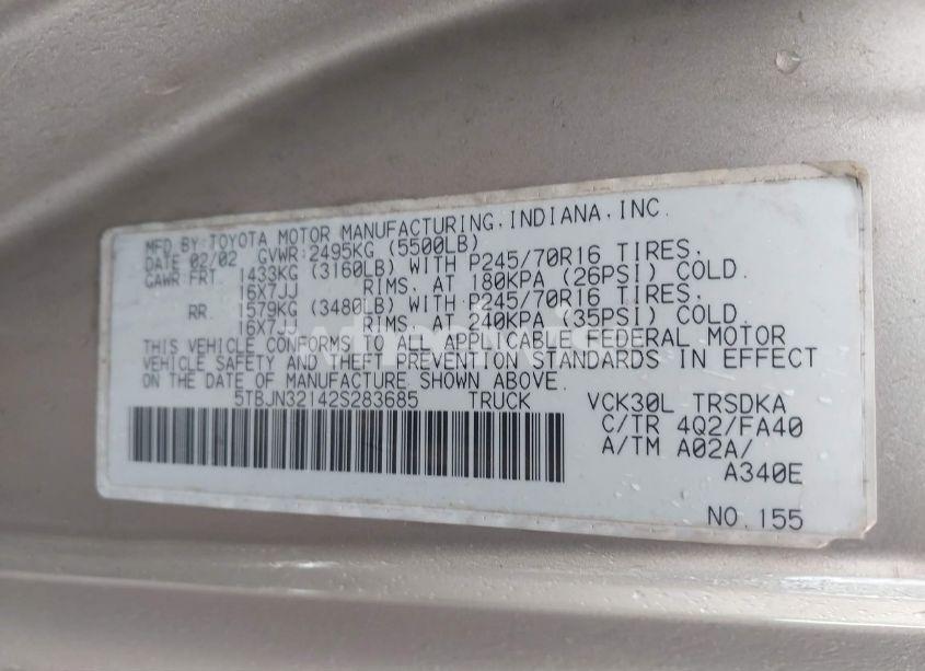 Photo 9 of 2002 Toyota Tundra (VIN 5TBJN32142S283685)