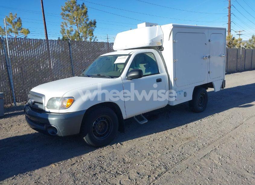 Photo 2 of 2003 Toyota Tundra (VIN 5TBJN32153S352028)