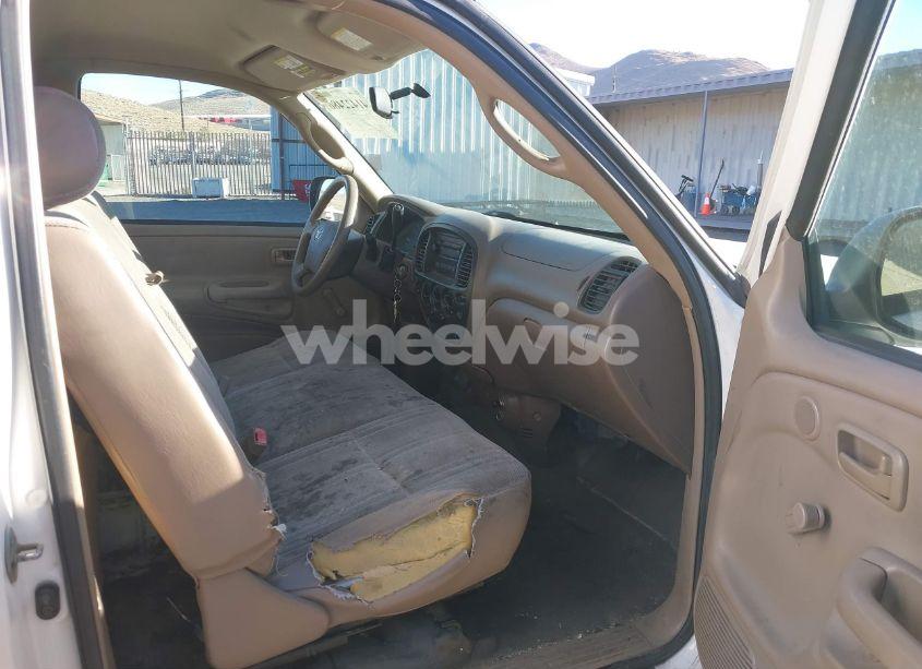 Photo 5 of 2003 Toyota Tundra (VIN 5TBJN32153S352028)