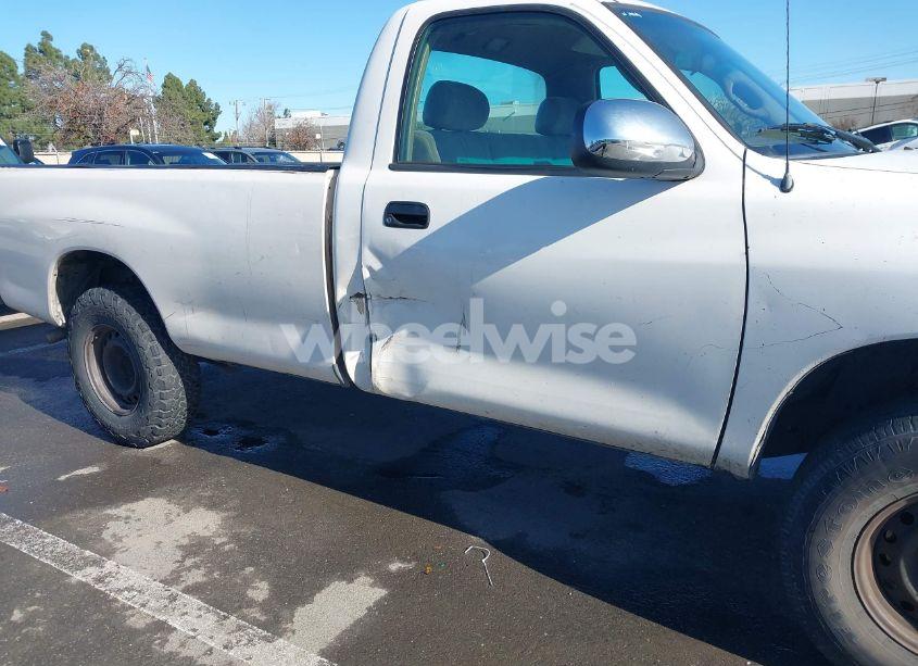 Photo 6 of 2001 Toyota Tundra (VIN 5TBJN32171S198287)