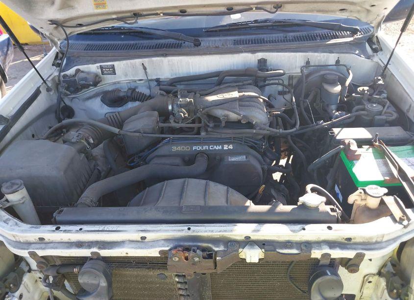 Photo 10 of 2001 Toyota Tundra (VIN 5TBJN32171S206131)