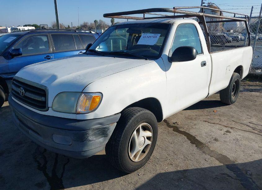 Photo 2 of 2001 Toyota Tundra (VIN 5TBJN32171S206131)