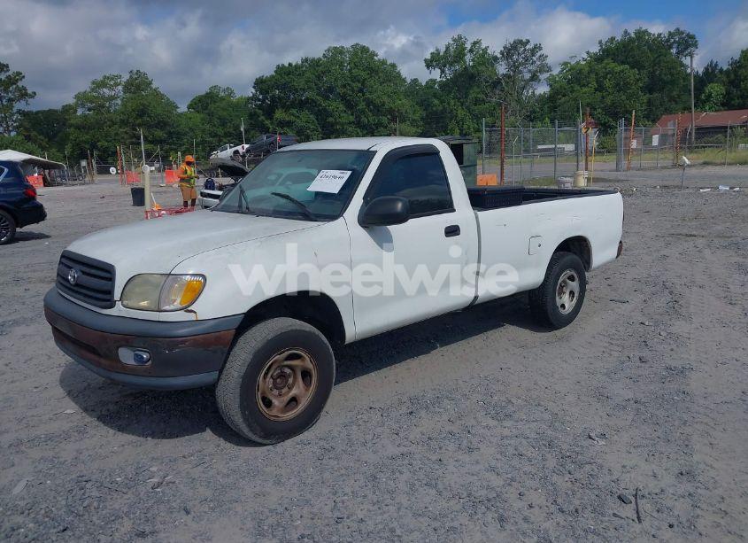 Photo 2 of 2001 Toyota Tundra (VIN 5TBJN32171S212866)