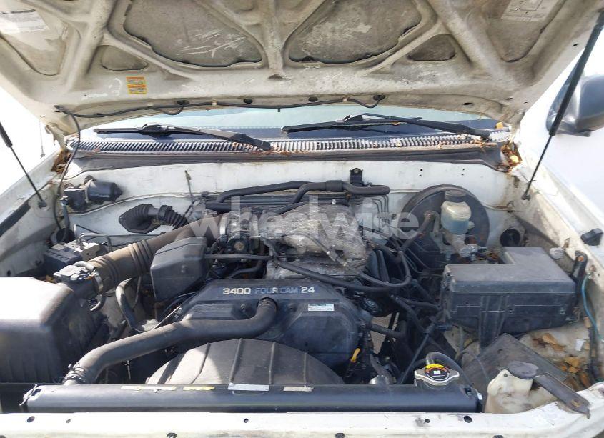 Photo 10 of 2004 Toyota Tundra (VIN 5TBJN32194S442574)