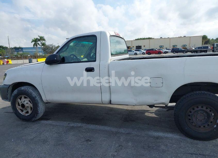 Photo 12 of 2004 Toyota Tundra (VIN 5TBJN32194S442574)