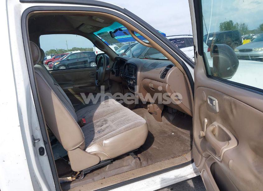 Photo 5 of 2004 Toyota Tundra (VIN 5TBJN32194S442574)