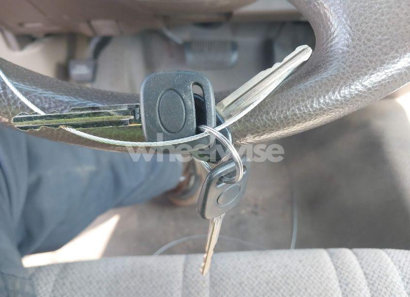 Photo 11 of 2004 Toyota Tundra (VIN 5TBJN32194S448701)