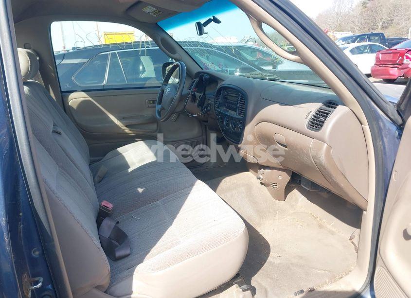 Photo 5 of 2004 Toyota Tundra (VIN 5TBJN32194S448701)