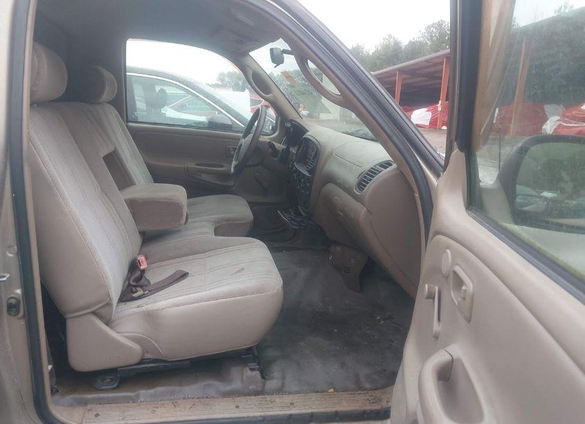 Photo 5 of 2003 Toyota Tundra (VIN 5TBJN321X3S352011)