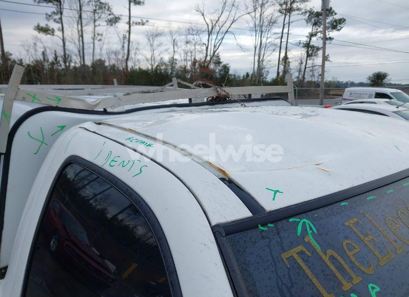 Photo 6 of 2005 Toyota Tundra BASE V8 (VIN 5TBJT321X5S460086)