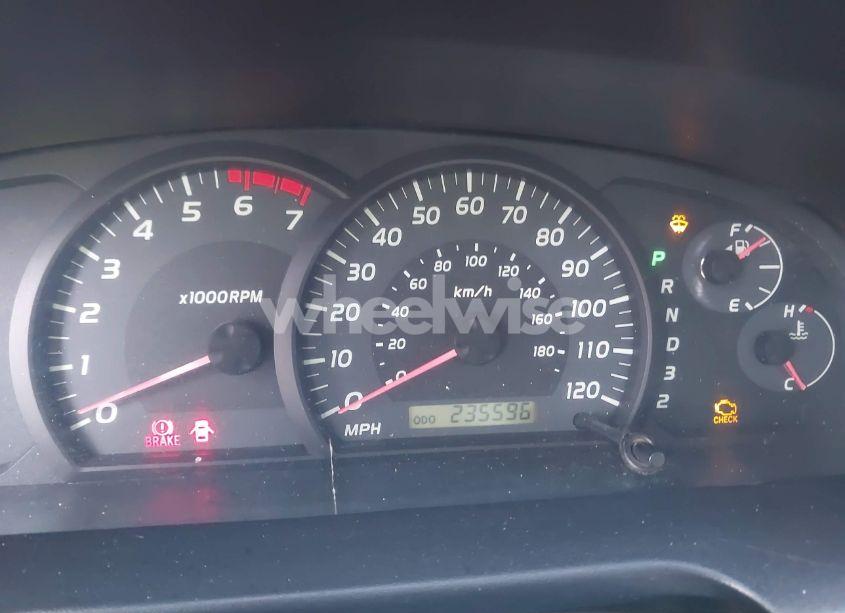 Photo 7 of 2005 Toyota Tundra BASE V8 (VIN 5TBJT321X5S460086)