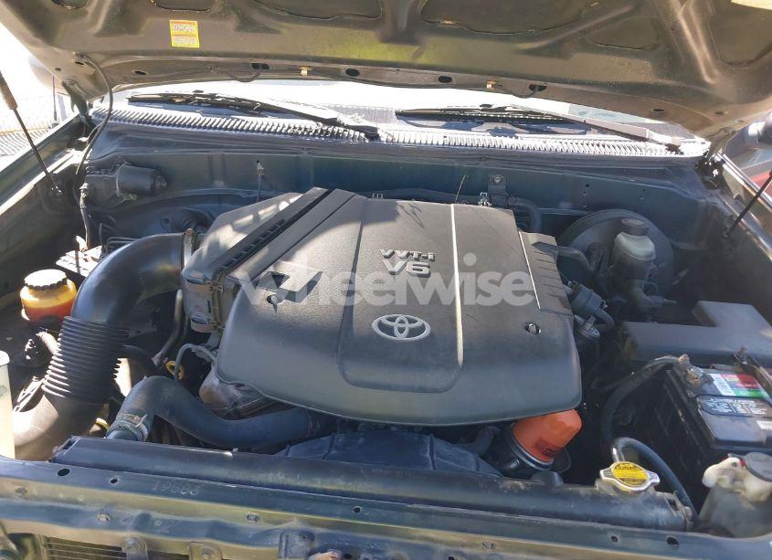 Photo 10 of 2006 Toyota Tundra (VIN 5TBJU32106S459818)