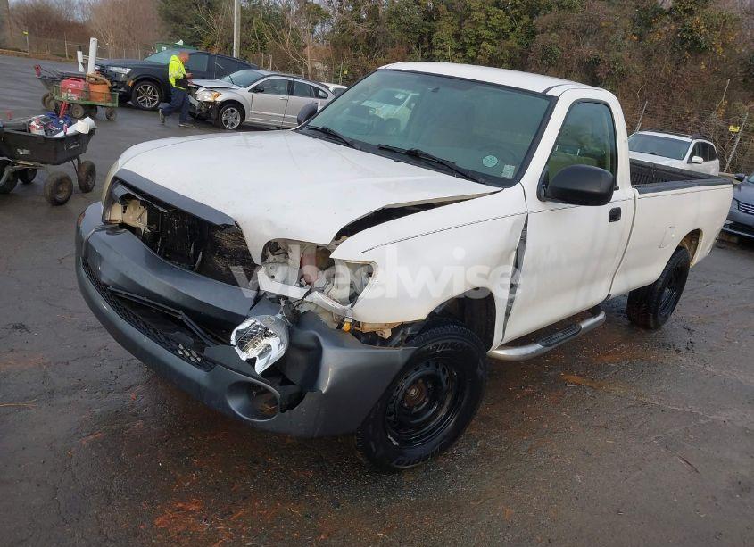 Photo 2 of 2006 Toyota Tundra (VIN 5TBJU32126S464339)