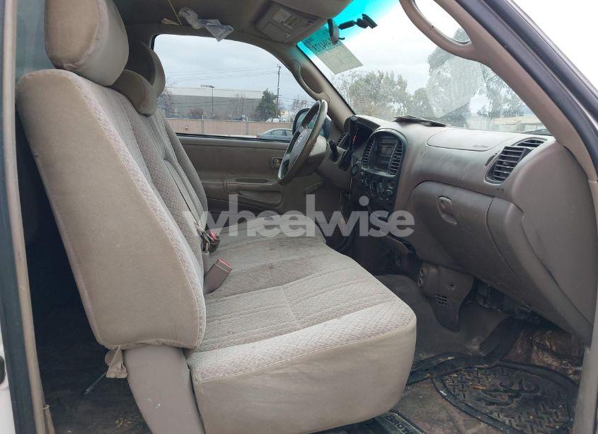 Photo 5 of 2006 Toyota Tundra (VIN 5TBJU321X6S466789)