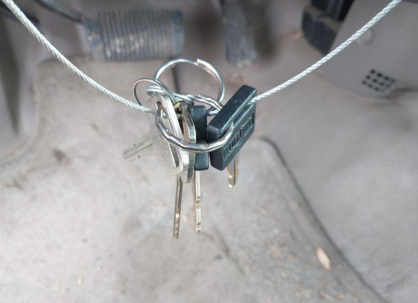 Photo 11 of 2005 Toyota Tundra BASE V8 (VIN 5TBKT42175S464655)