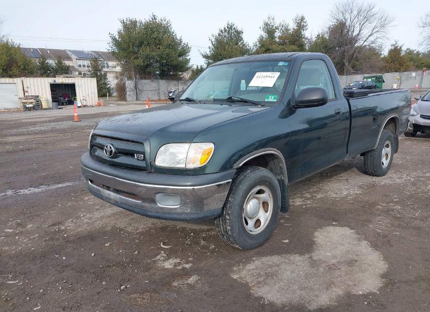 Photo 2 of 2005 Toyota Tundra BASE V8 (VIN 5TBKT42175S464655)