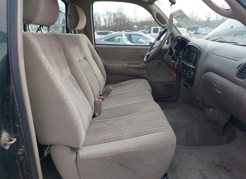 Photo 8 of 2005 Toyota Tundra BASE V8 (VIN 5TBKT42175S464655)