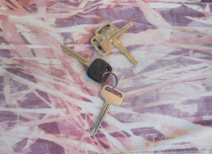 Photo 11 of 2000 Toyota Tundra SR5 V8 (VIN 5TBKT4410YS073932)