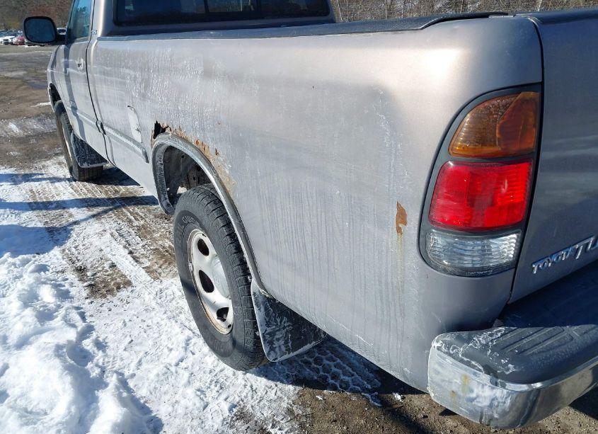 Photo 6 of 2000 Toyota Tundra SR5 V8 (VIN 5TBKT4410YS073932)