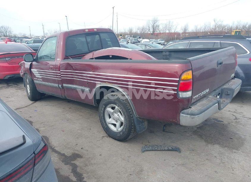 Photo 3 of 2003 Toyota Tundra SR5 V8 (VIN 5TBKT44143S358657)