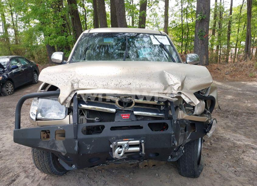 Photo 12 of 2003 Toyota Tundra SR5 (VIN 5TBKT441X3S347422)