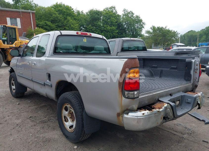 Photo 3 of 2002 Toyota Tundra SR5 (VIN 5TBRN34102S266415)